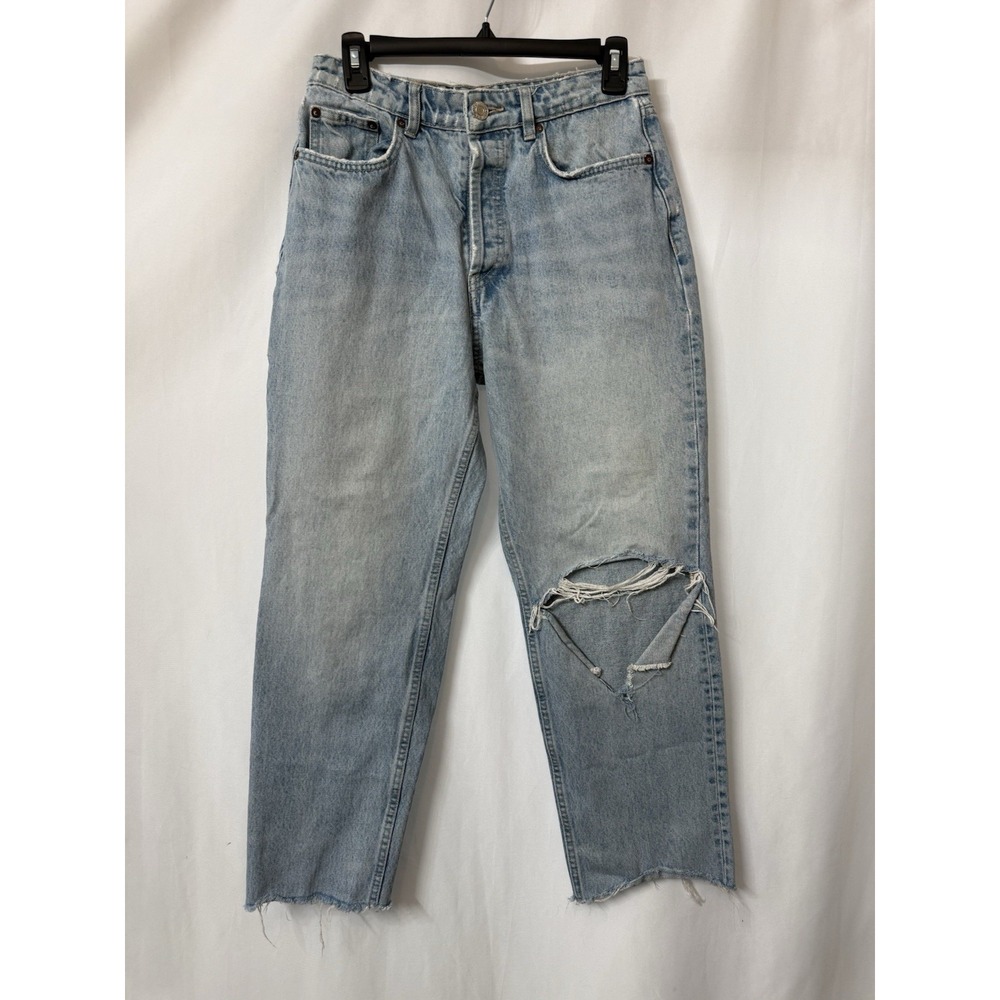Zara Women's‎ Light Wash Raw Hem Straight Leg Jeans Size 6 (28)